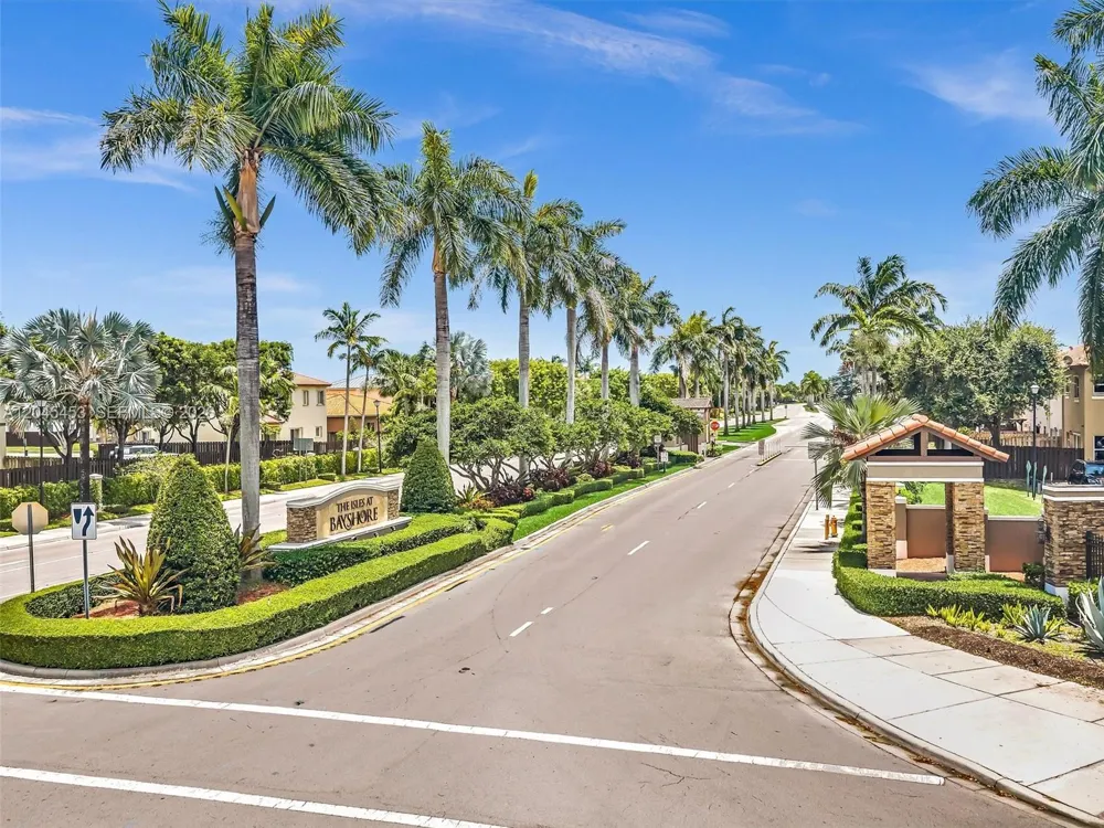 8887 SW 225th St Cutler Bay, FL 33190
