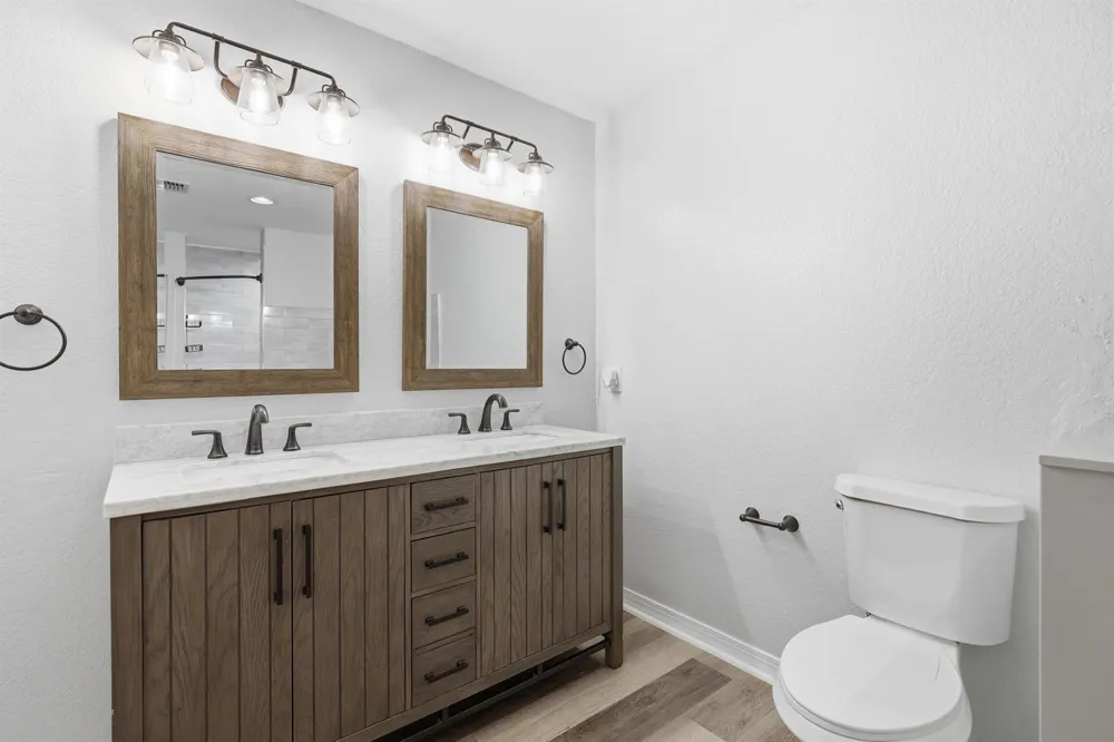 128 NW 10th Avenue Delray Beach, FL 33444