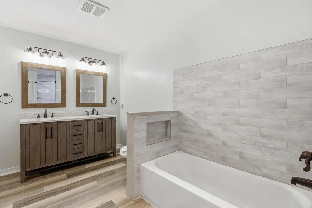 128 NW 10th Avenue Delray Beach, FL 33444
