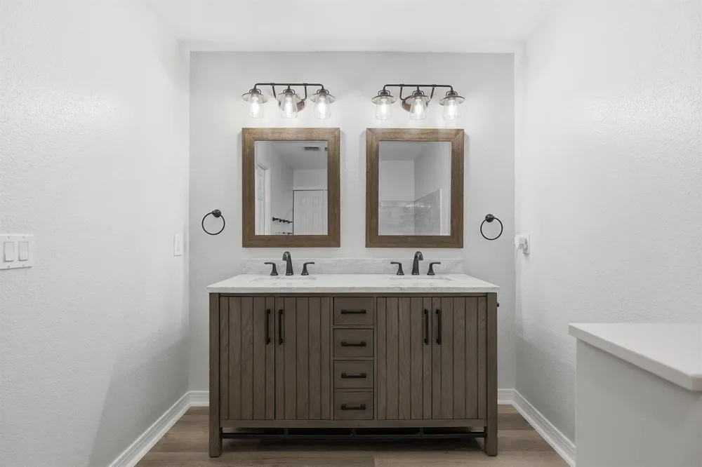 128 NW 10th Avenue Delray Beach, FL 33444