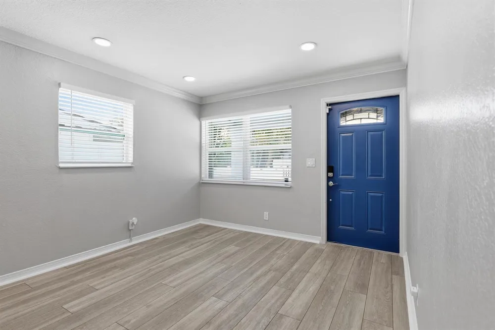 128 NW 10th Avenue Delray Beach, FL 33444