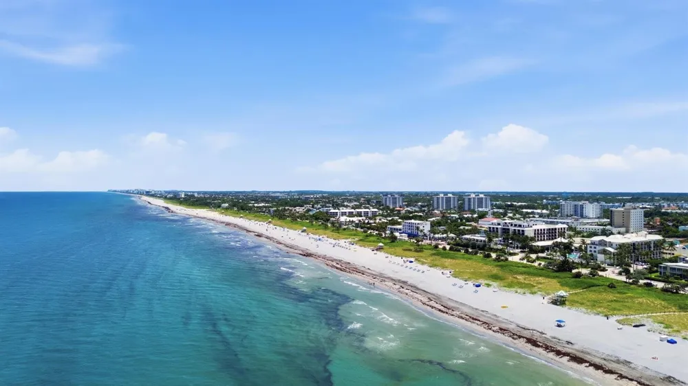 128 NW 10th Avenue Delray Beach, FL 33444