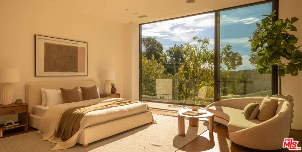 12752 Mulholland Drive Beverly Hills, CA 90210