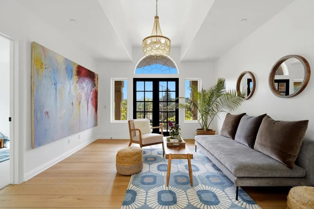 4305 Manchester Avenue Encinitas, CA 92024