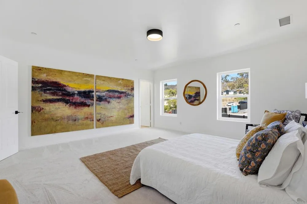 4305 Manchester Avenue Encinitas, CA 92024