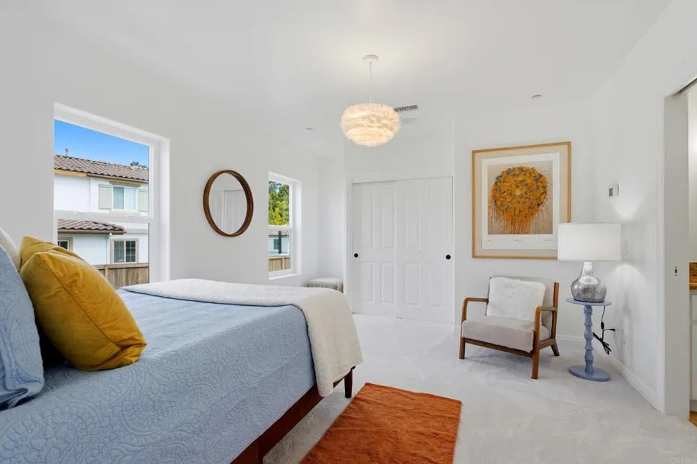 4305 Manchester Avenue Encinitas, CA 92024