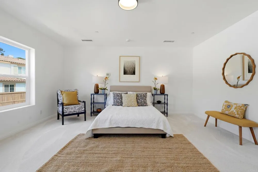 4305 Manchester Avenue Encinitas, CA 92024
