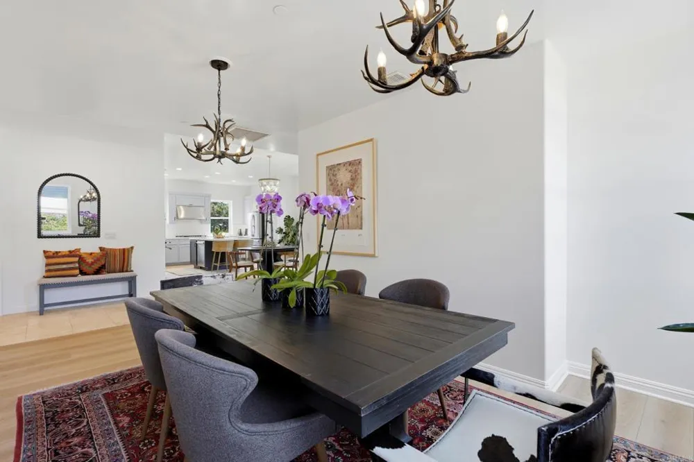 4305 Manchester Avenue Encinitas, CA 92024