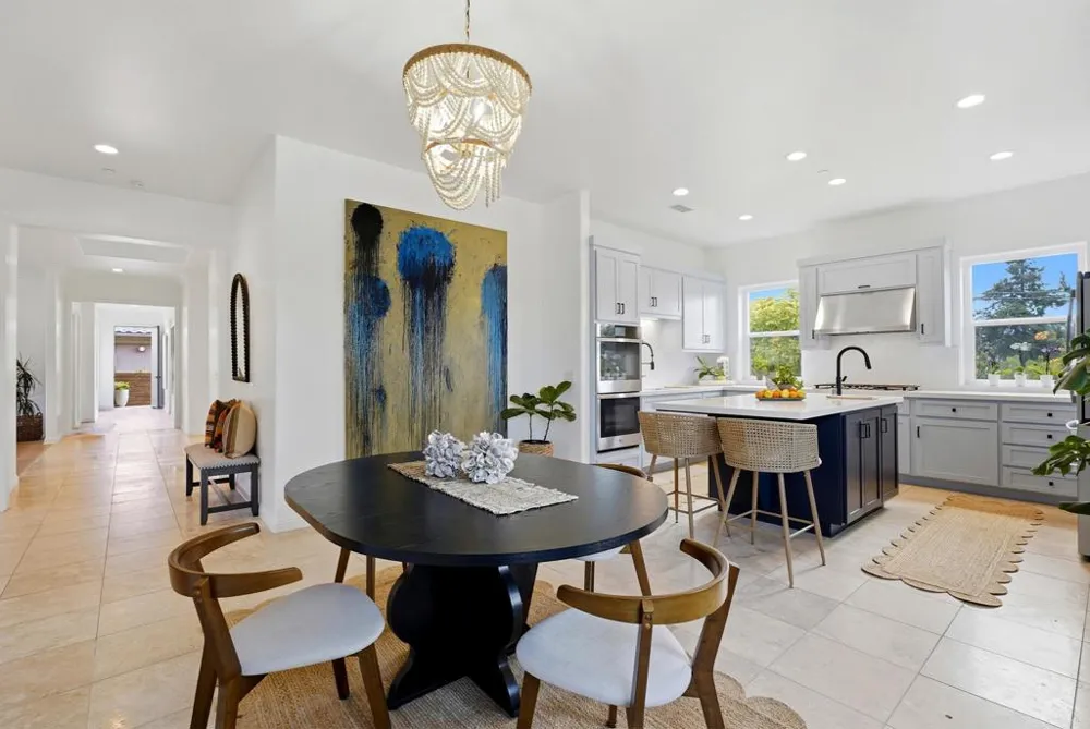 4305 Manchester Avenue Encinitas, CA 92024