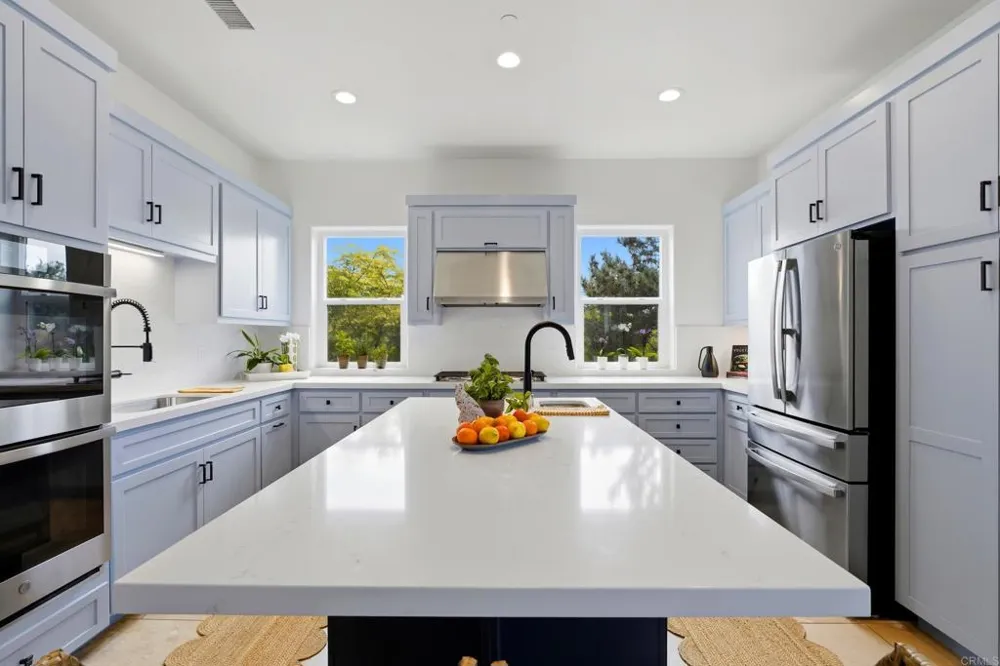 4305 Manchester Avenue Encinitas, CA 92024