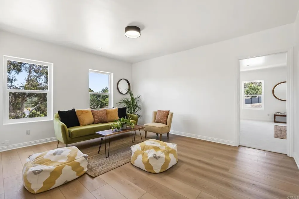 4305 Manchester Avenue Encinitas, CA 92024
