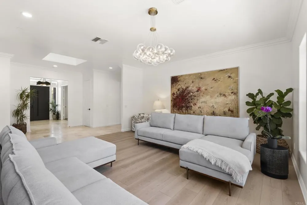 4305 Manchester Avenue Encinitas, CA 92024