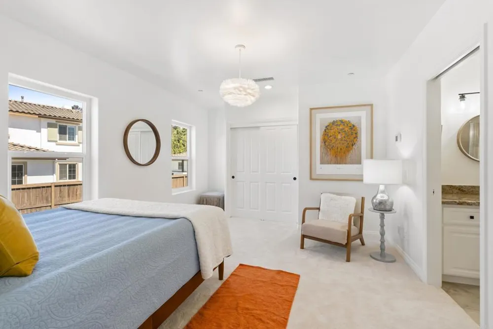 4305 Manchester Avenue Encinitas, CA 92024