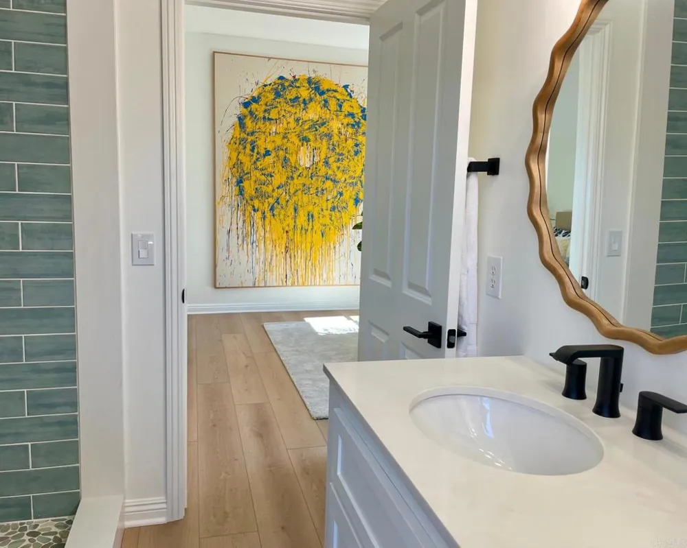 4305 Manchester Avenue Encinitas, CA 92024
