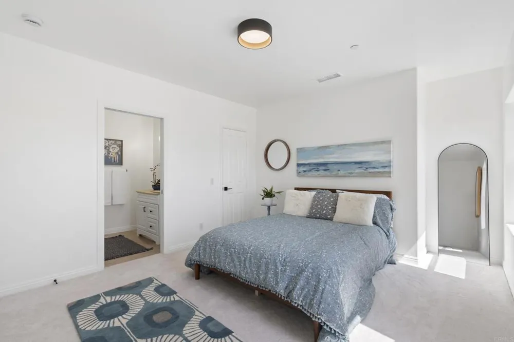 4305 Manchester Avenue Encinitas, CA 92024