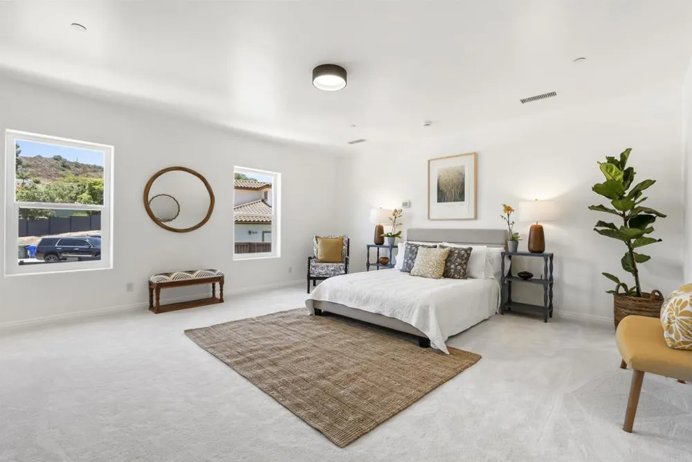 4305 Manchester Avenue Encinitas, CA 92024
