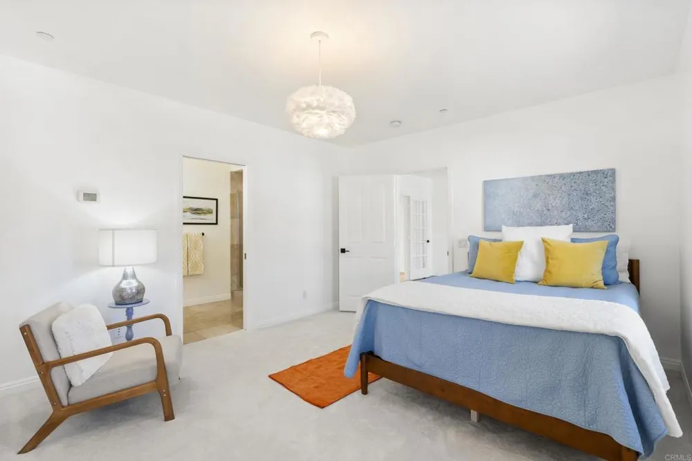 4305 Manchester Avenue Encinitas, CA 92024