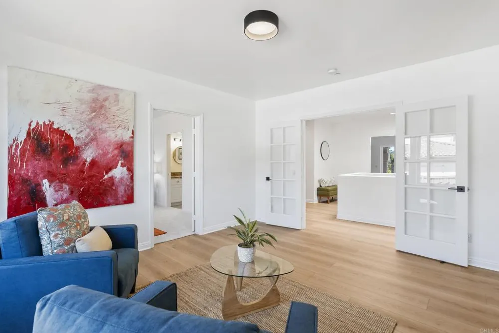 4305 Manchester Avenue Encinitas, CA 92024