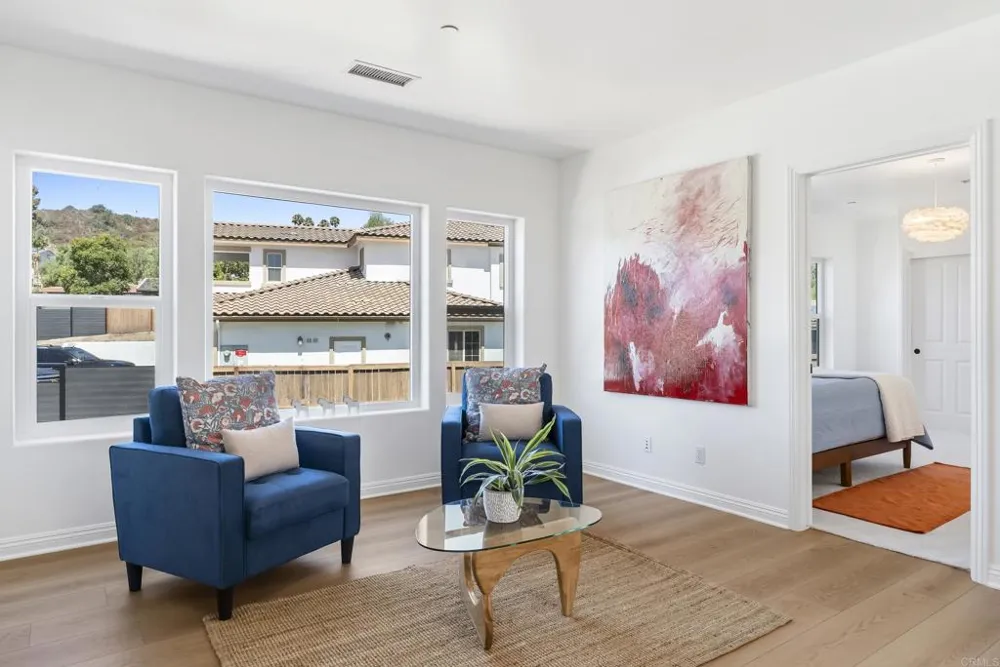 4305 Manchester Avenue Encinitas, CA 92024