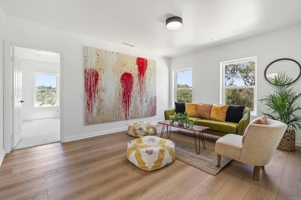 4305 Manchester Avenue Encinitas, CA 92024