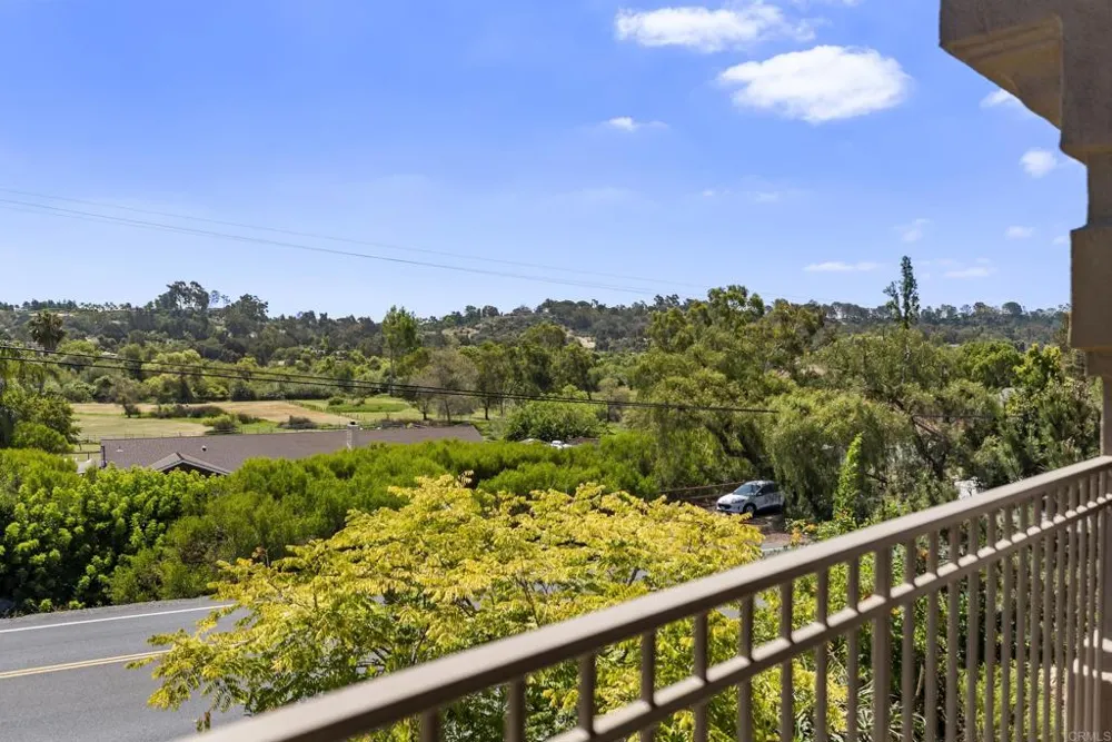 4305 Manchester Avenue Encinitas, CA 92024