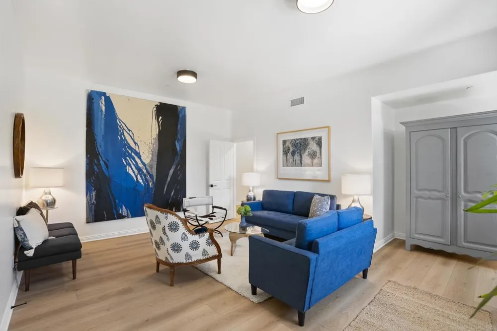 4305 Manchester Avenue Encinitas, CA 92024