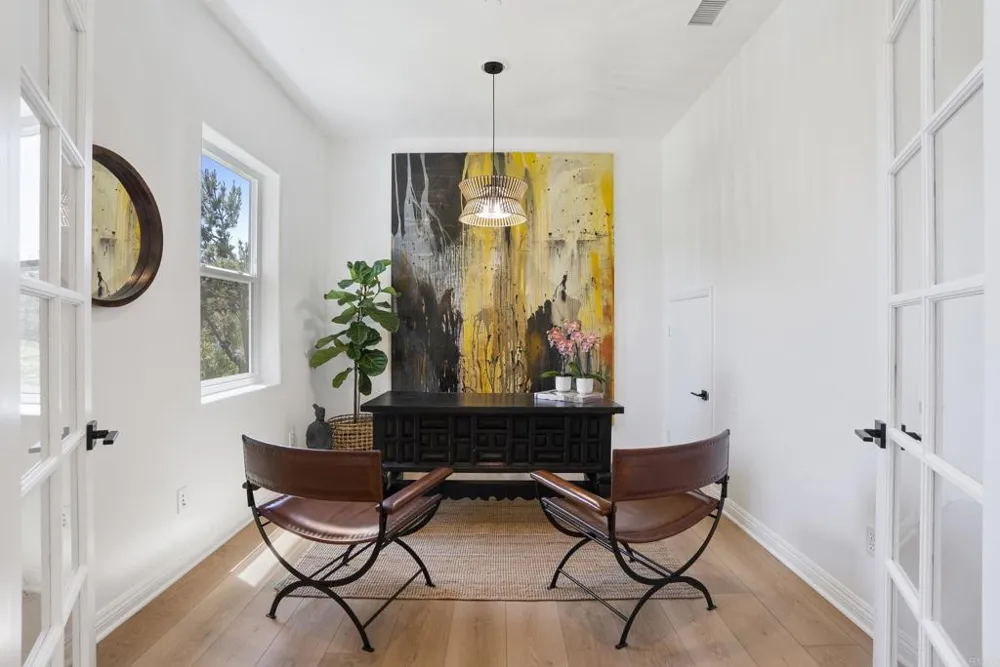 4305 Manchester Avenue Encinitas, CA 92024