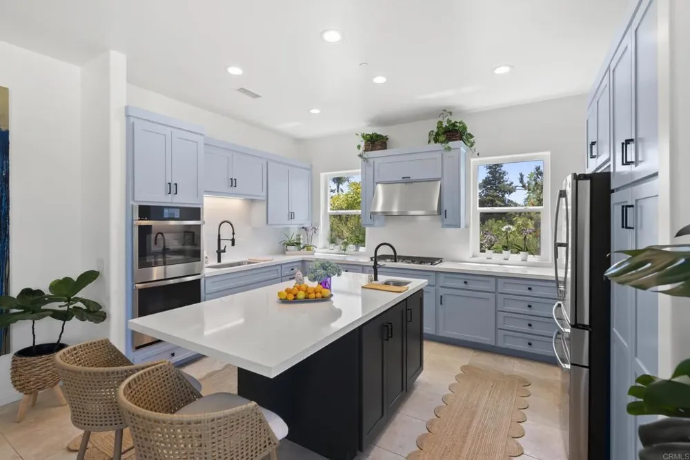 4305 Manchester Avenue Encinitas, CA 92024