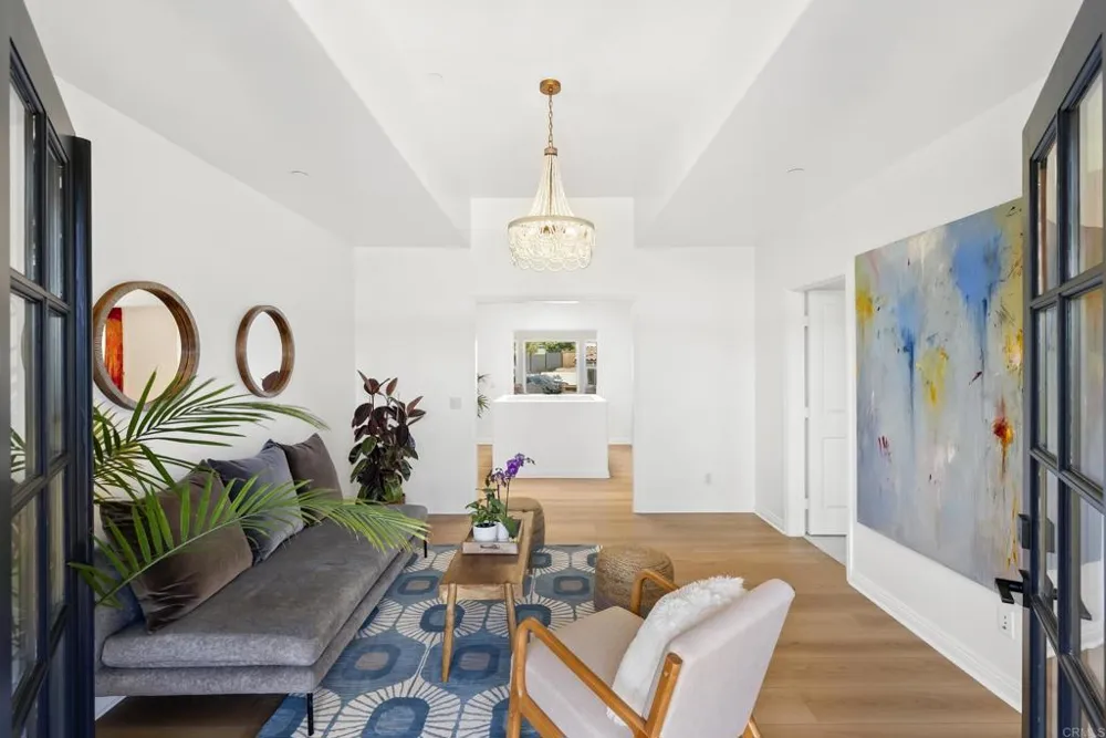 4305 Manchester Avenue Encinitas, CA 92024