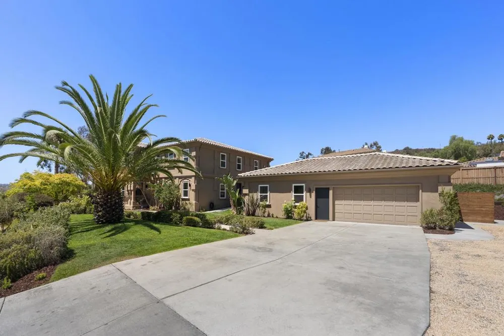 4305 Manchester Avenue Encinitas, CA 92024