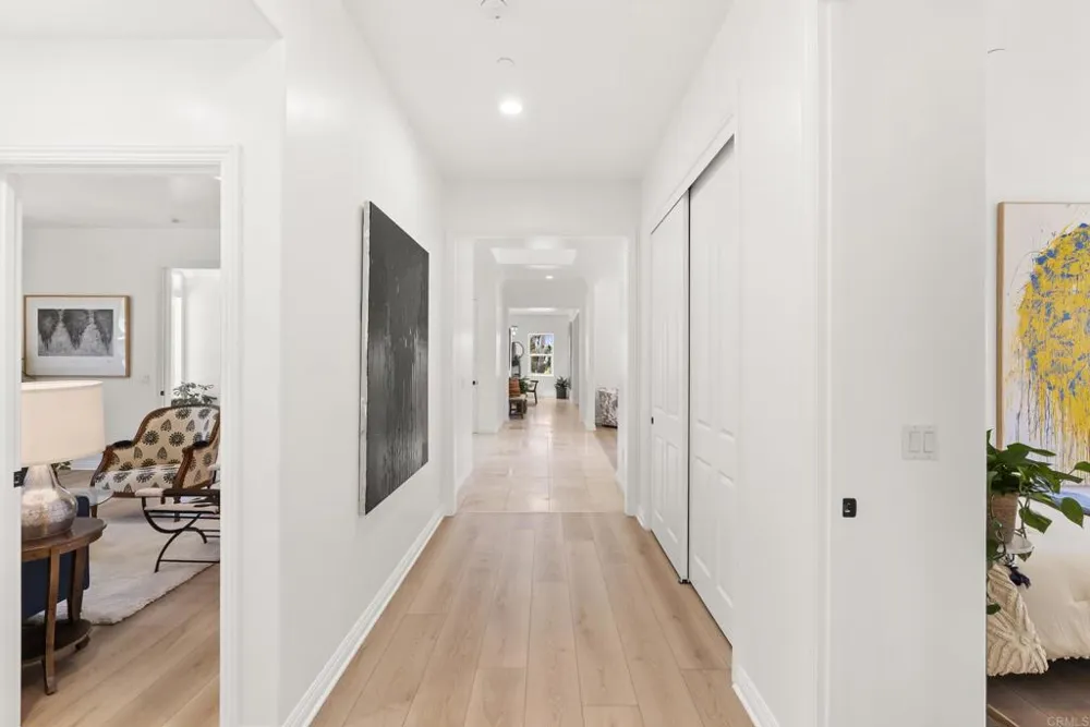 4305 Manchester Avenue Encinitas, CA 92024