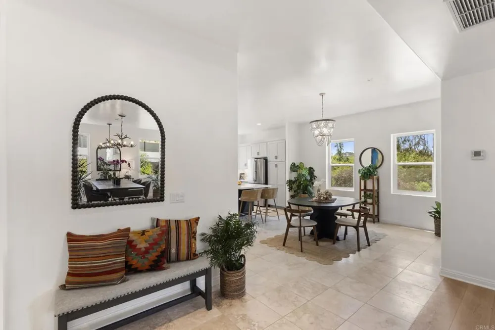 4305 Manchester Avenue Encinitas, CA 92024