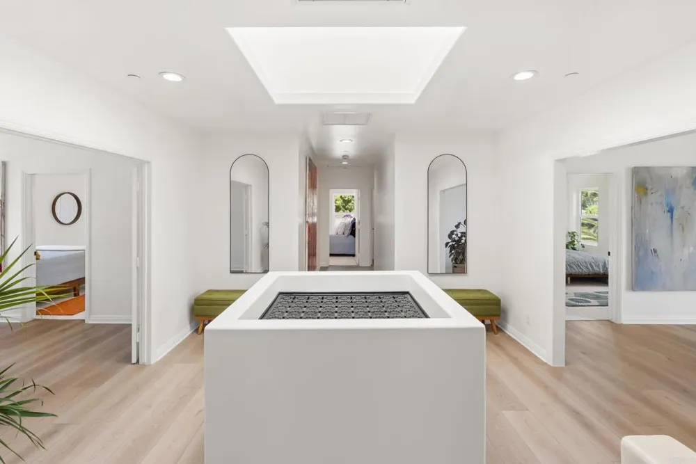 4305 Manchester Avenue Encinitas, CA 92024