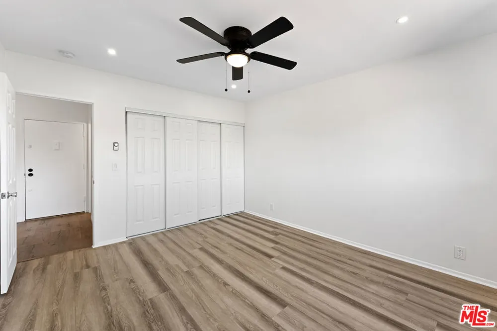 5870 Benner Street #304 Los Angeles, CA 90042