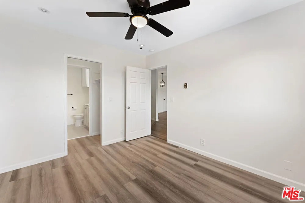 5870 Benner Street #304 Los Angeles, CA 90042