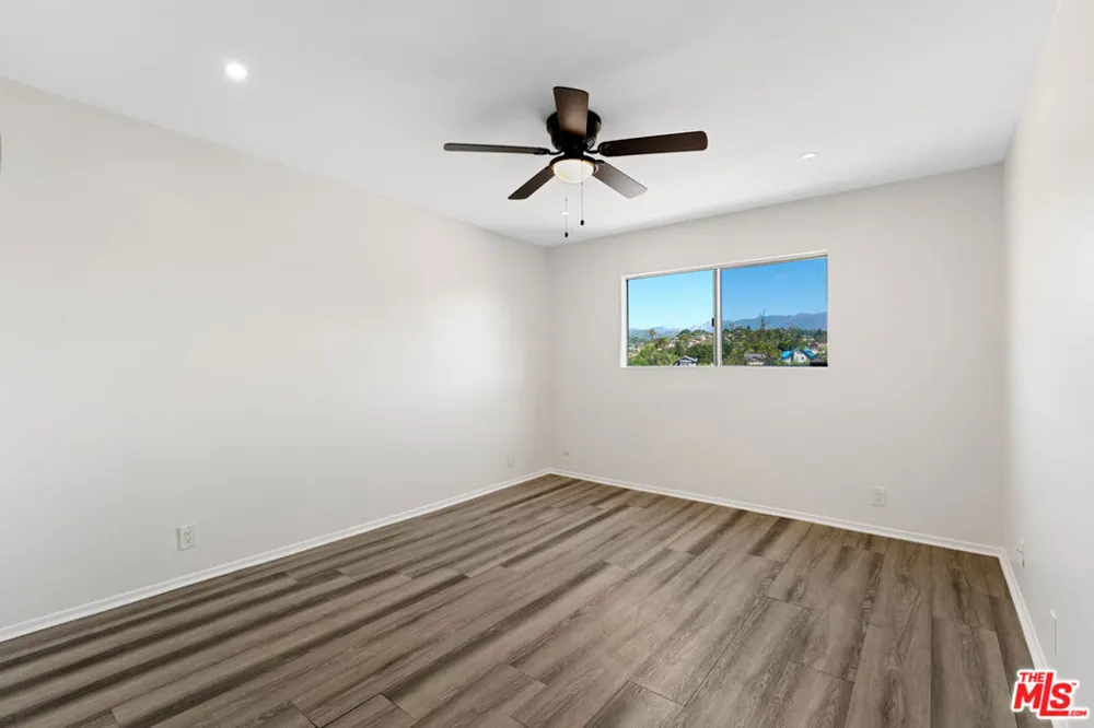 5870 Benner Street #304 Los Angeles, CA 90042
