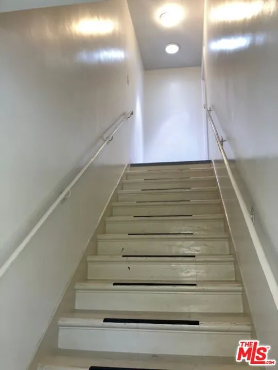 401 Van Ness Avenue #3 Los Angeles, CA 90004