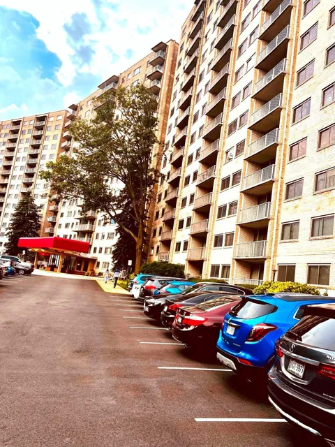 2500 VAN DORN STREET #401