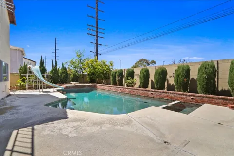 8801 Monterey Circle