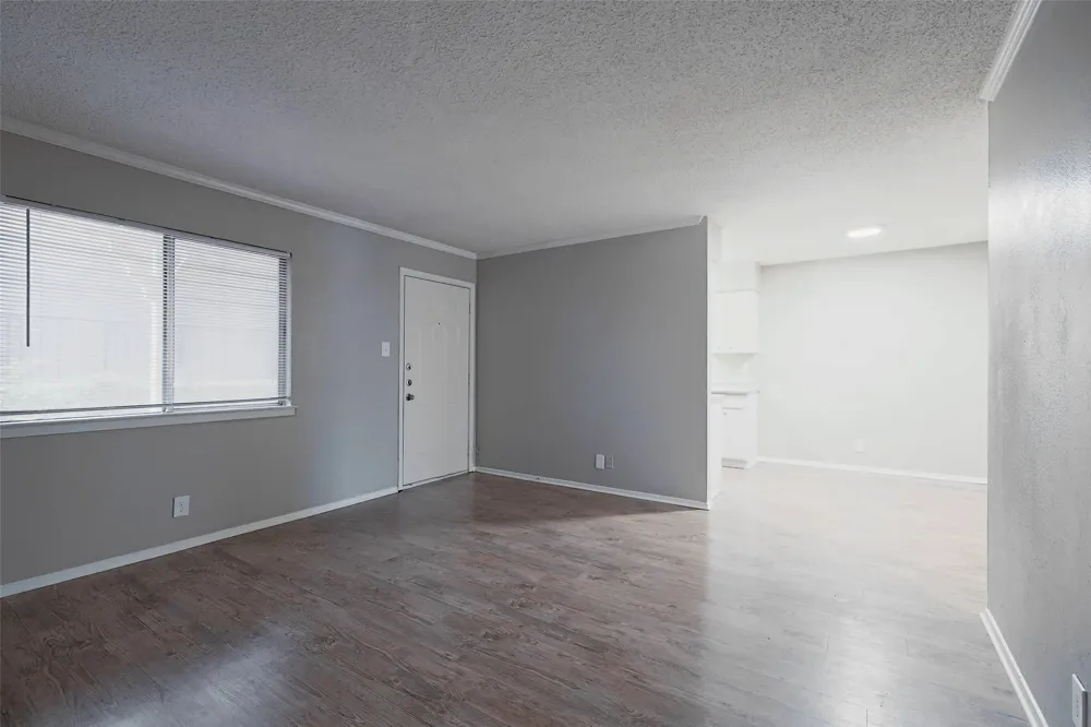 8100 N Mopac Expressway #07-237 Austin, TX 78759