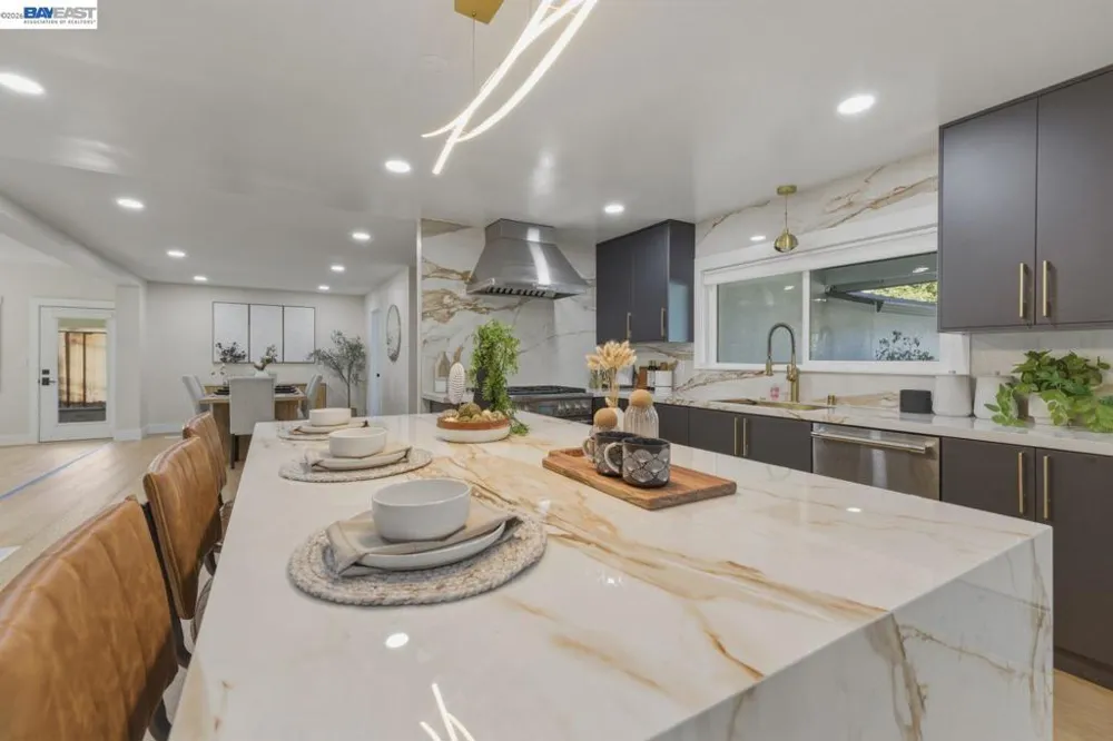 44775 Parkmeadow Dr Fremont, CA 94539
