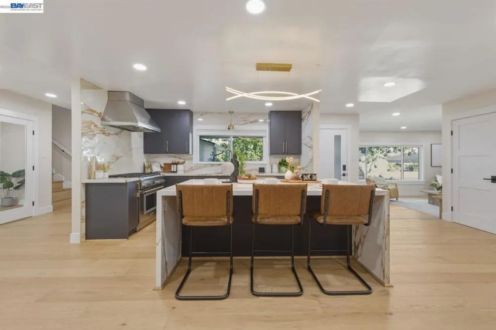 44775 Parkmeadow Dr Fremont, CA 94539