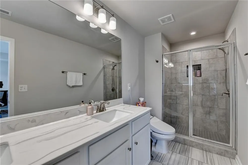 2719 Hedgeway Circle Kennesaw, GA 30144