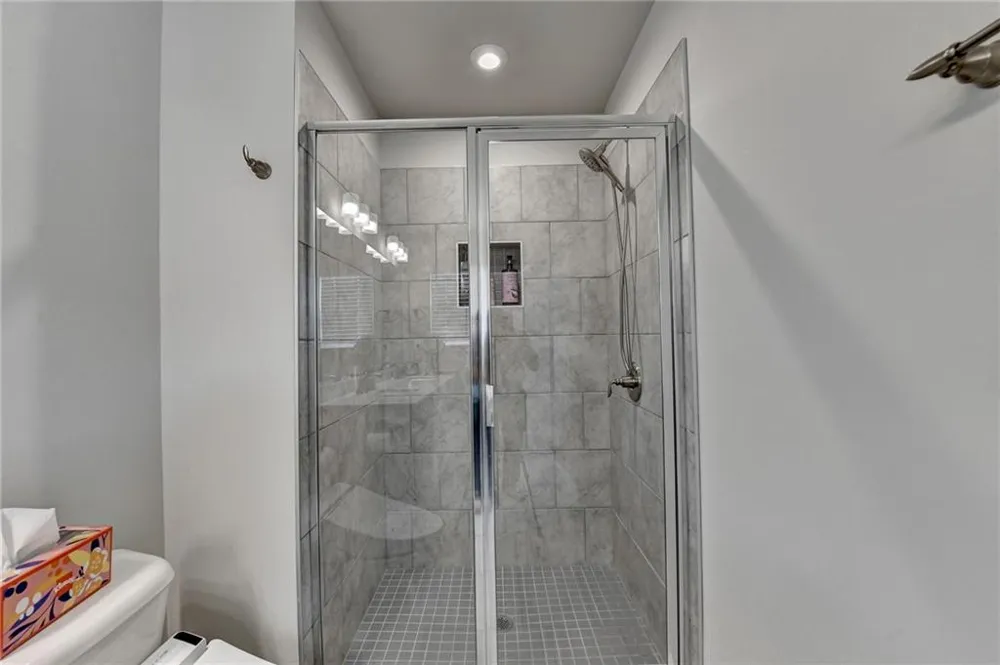 2719 Hedgeway Circle Kennesaw, GA 30144
