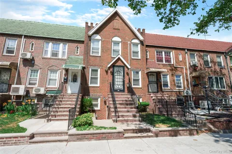 1934 E 29th Street #HSE