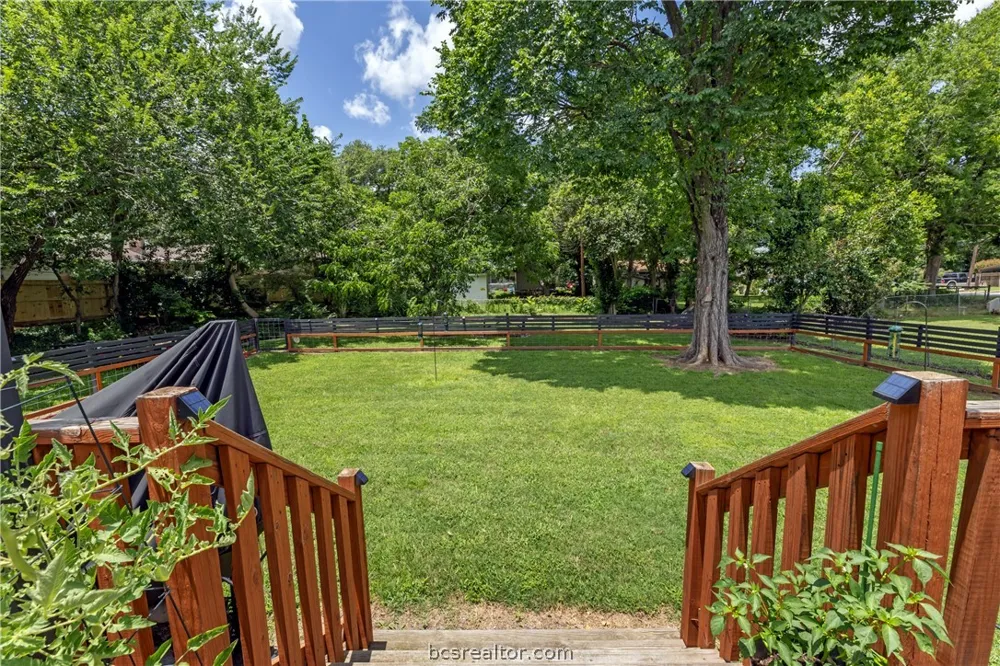 502 W Fawn Street Caldwell, TX 77836