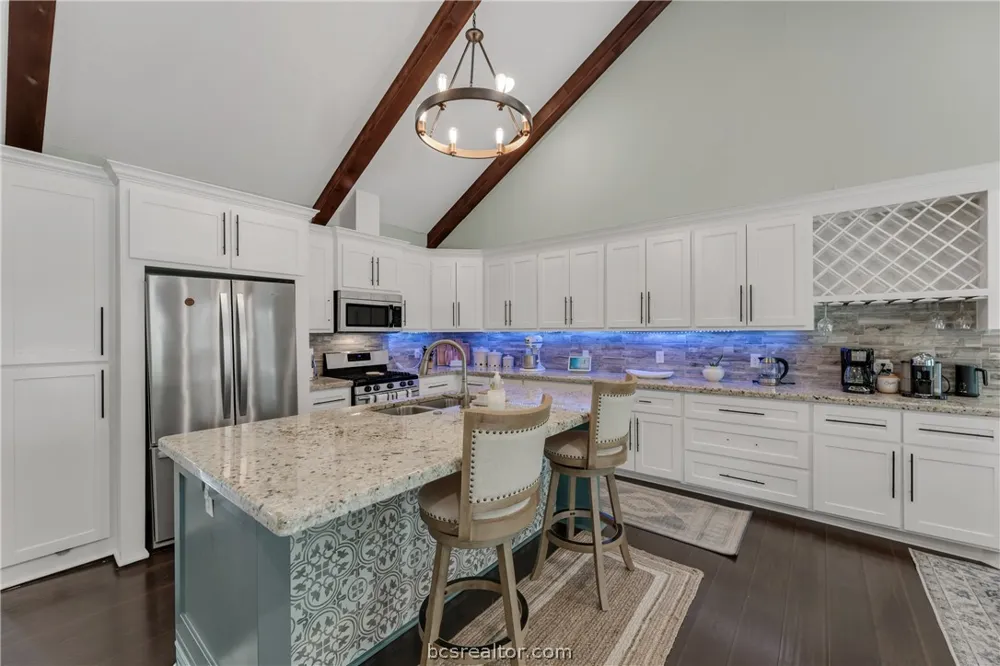 502 W Fawn Street Caldwell, TX 77836