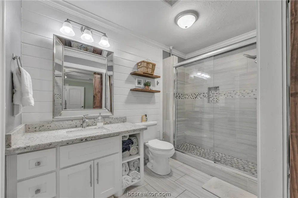 502 W Fawn Street Caldwell, TX 77836