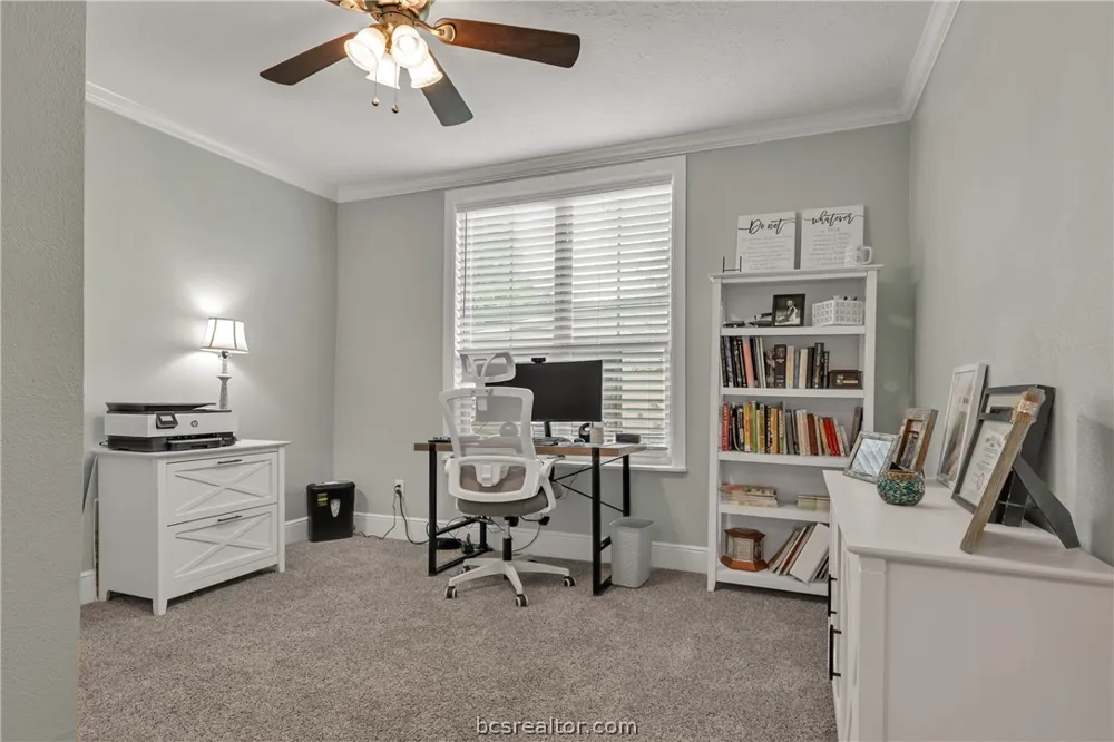 502 W Fawn Street Caldwell, TX 77836