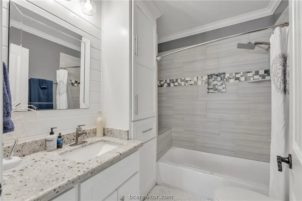 502 W Fawn Street Caldwell, TX 77836